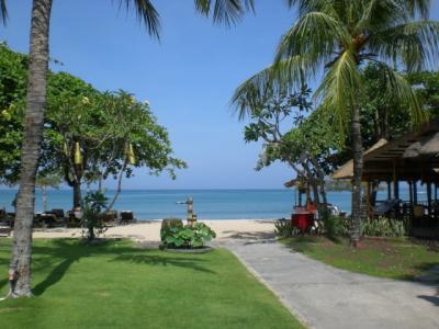 (von unserem 4-Sterne Hotel auf Bali ;-)